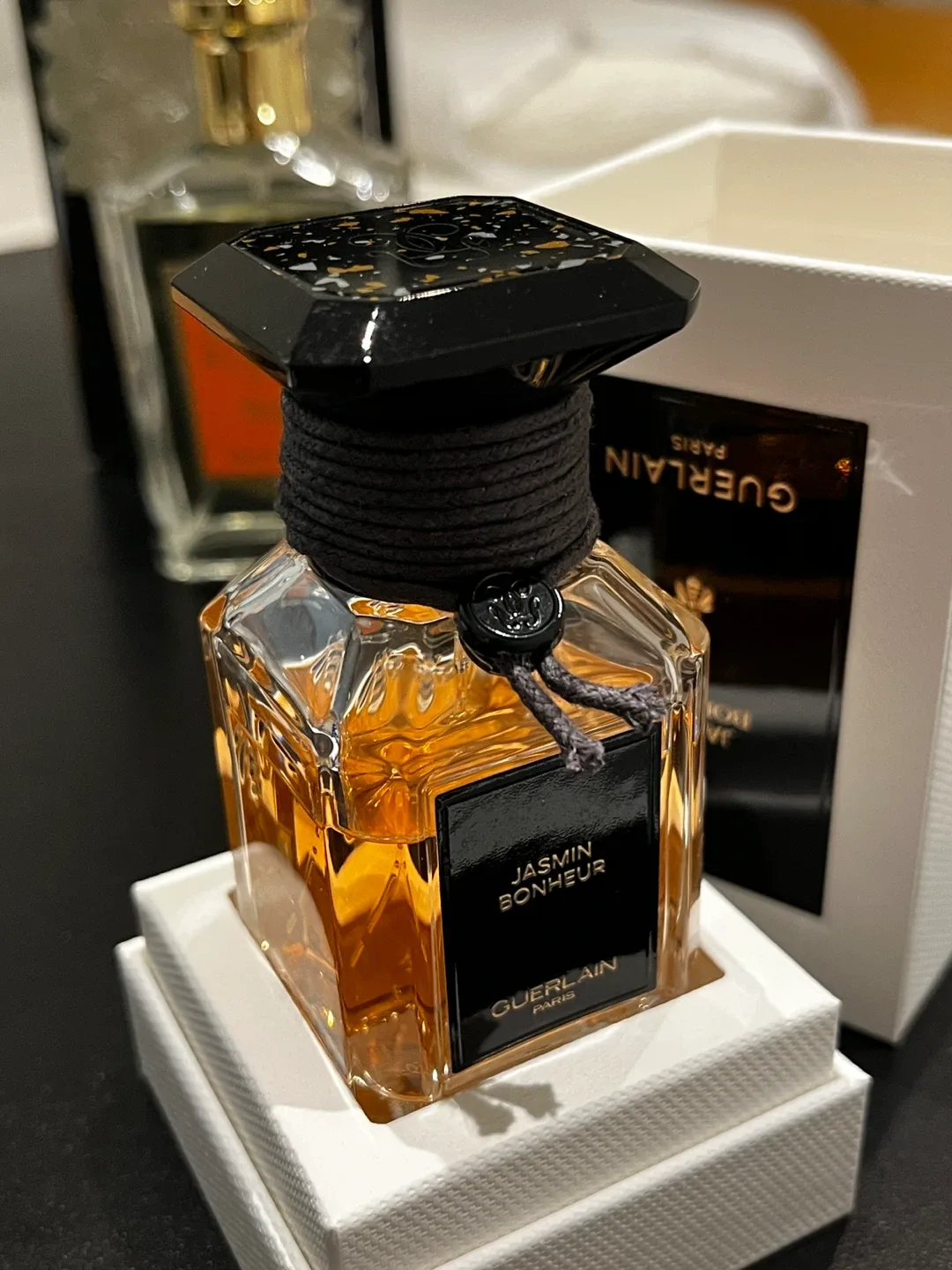 Guerlain Jasmin Bonheur 50ml | Fragrance Perfume image indicator(4)