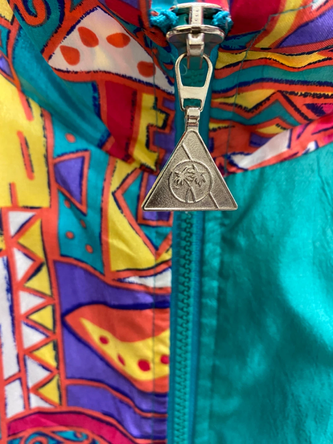 Vintage Casual Isle Windbreaker - Size S - photo 4