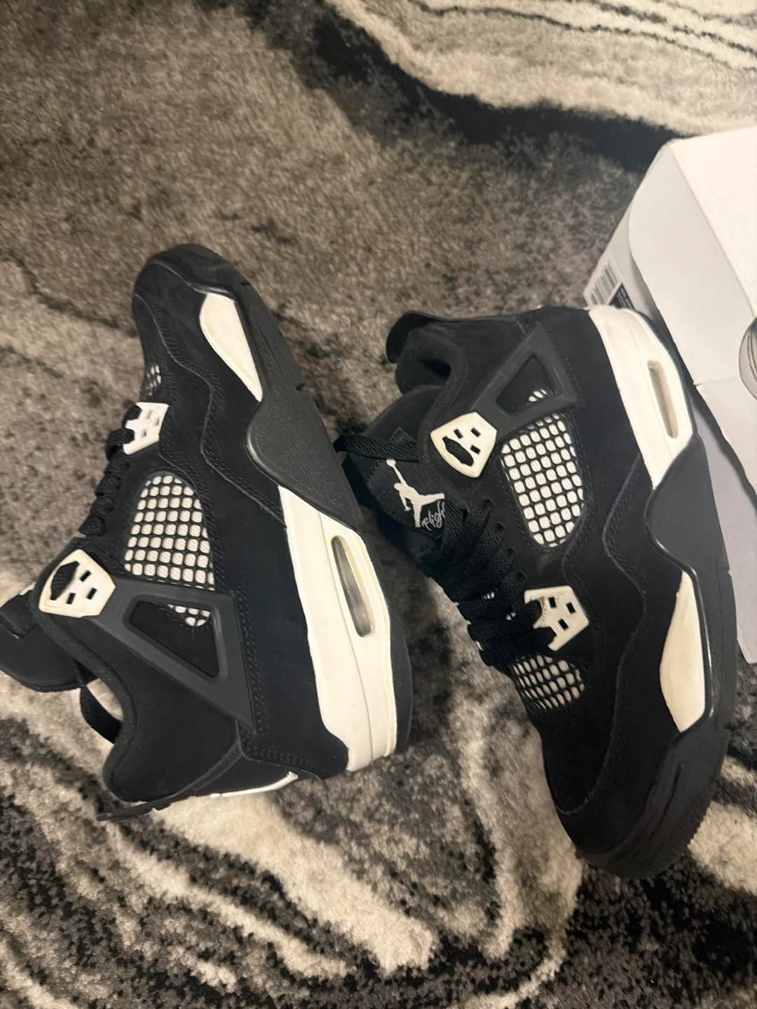 Nike Air Jordan 4 white thunder - photo 2