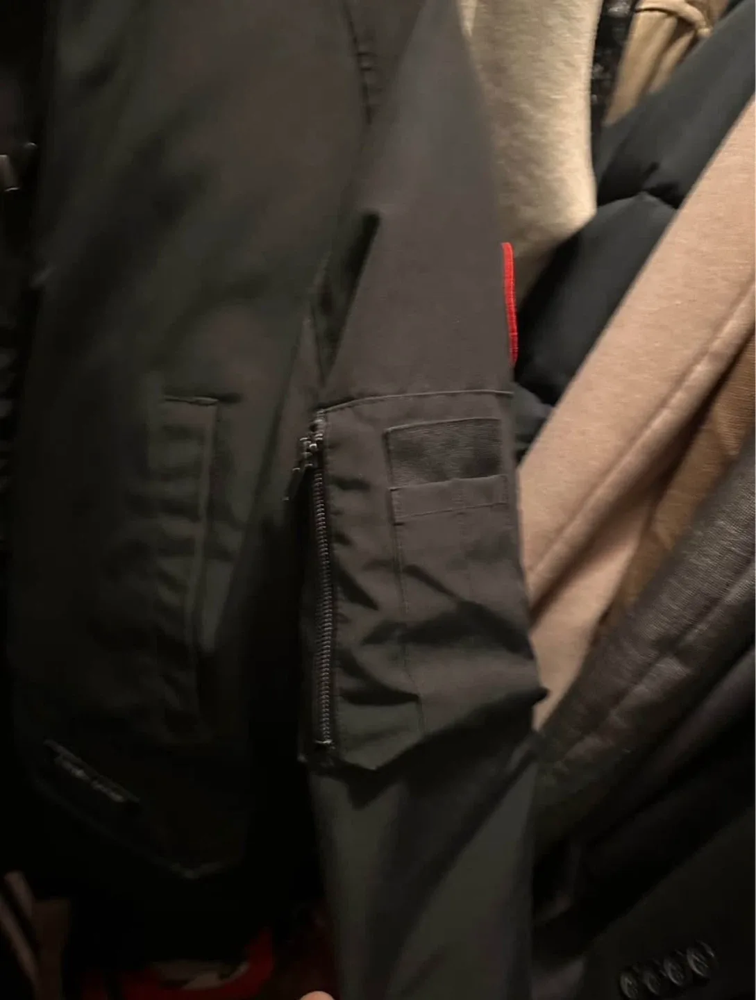 Canada Goose Black Jacket image indicator(4)