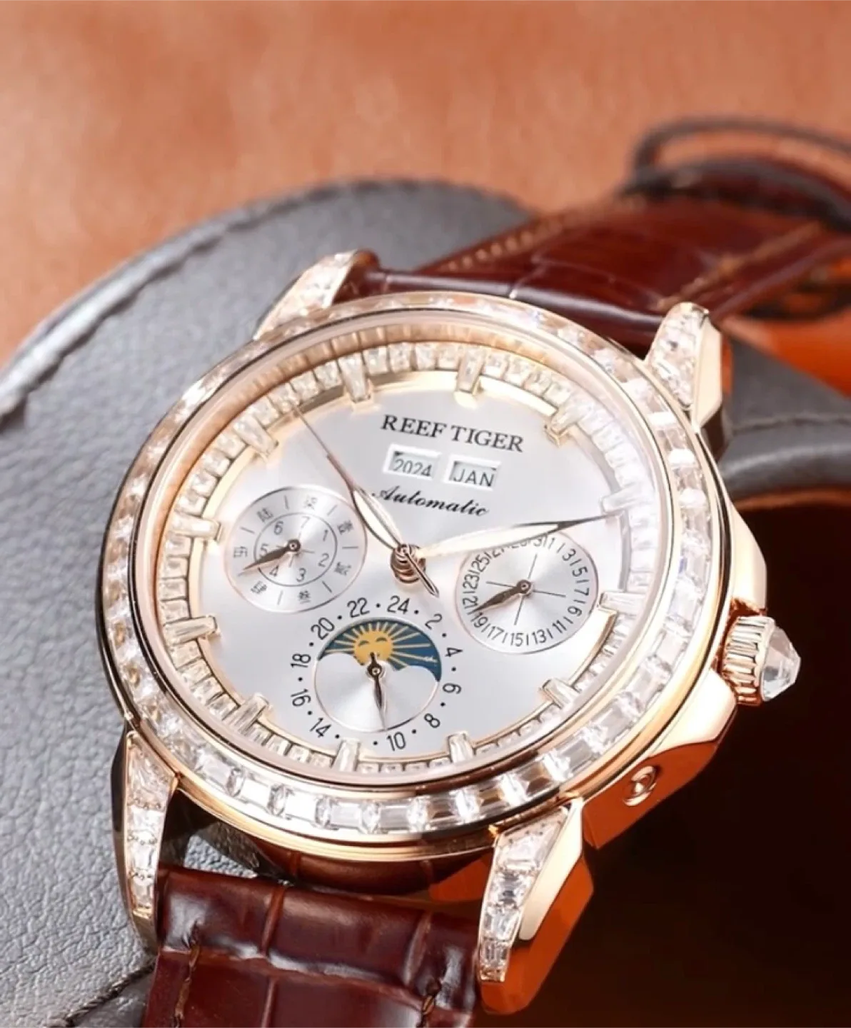 Reef Tiger Automatic Watch thumbnail