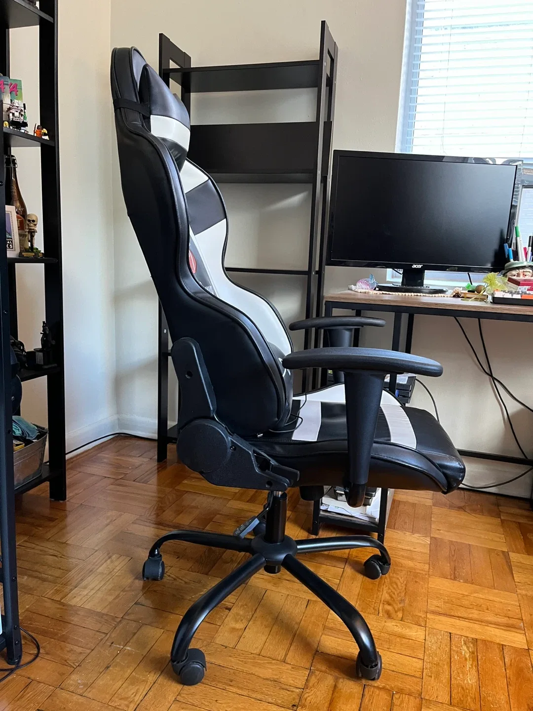 ‼️Moving Sale‼️Gaming Chair image indicator(4)