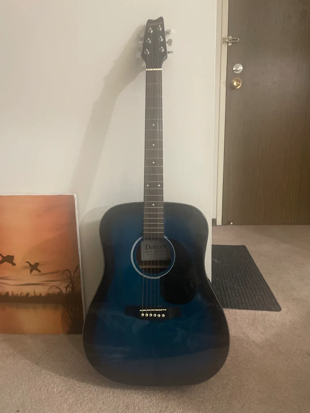 Denver Acoustic Guitar with Case & Stand image indicator(2)