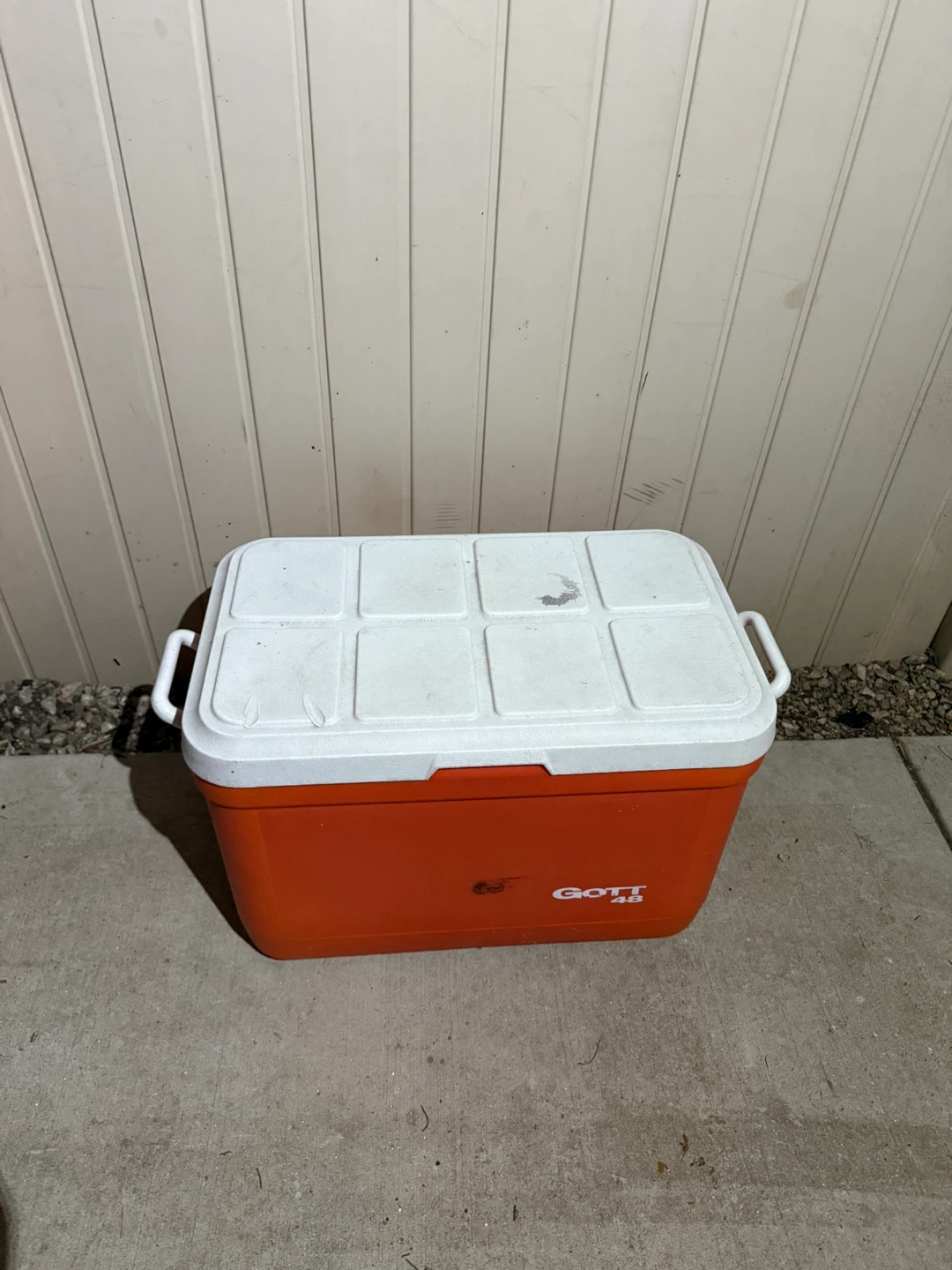 Gott 48 Quart Cooler - Red & White