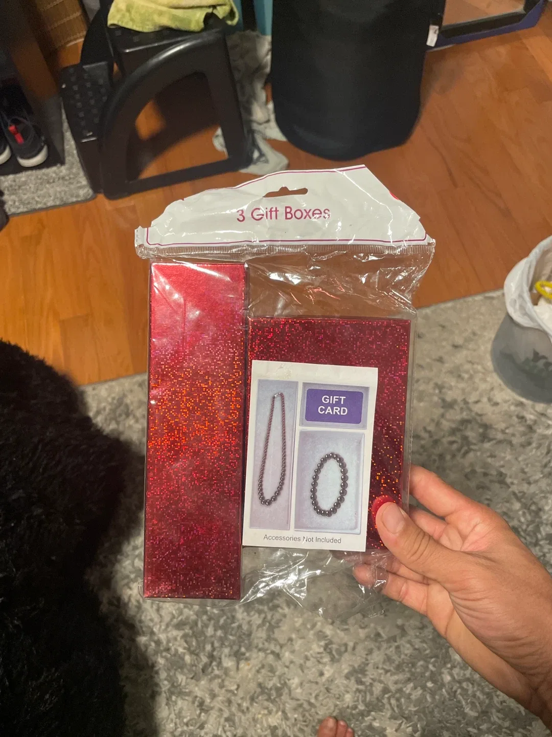 3 Red Glitter Gift Boxes thumbnail