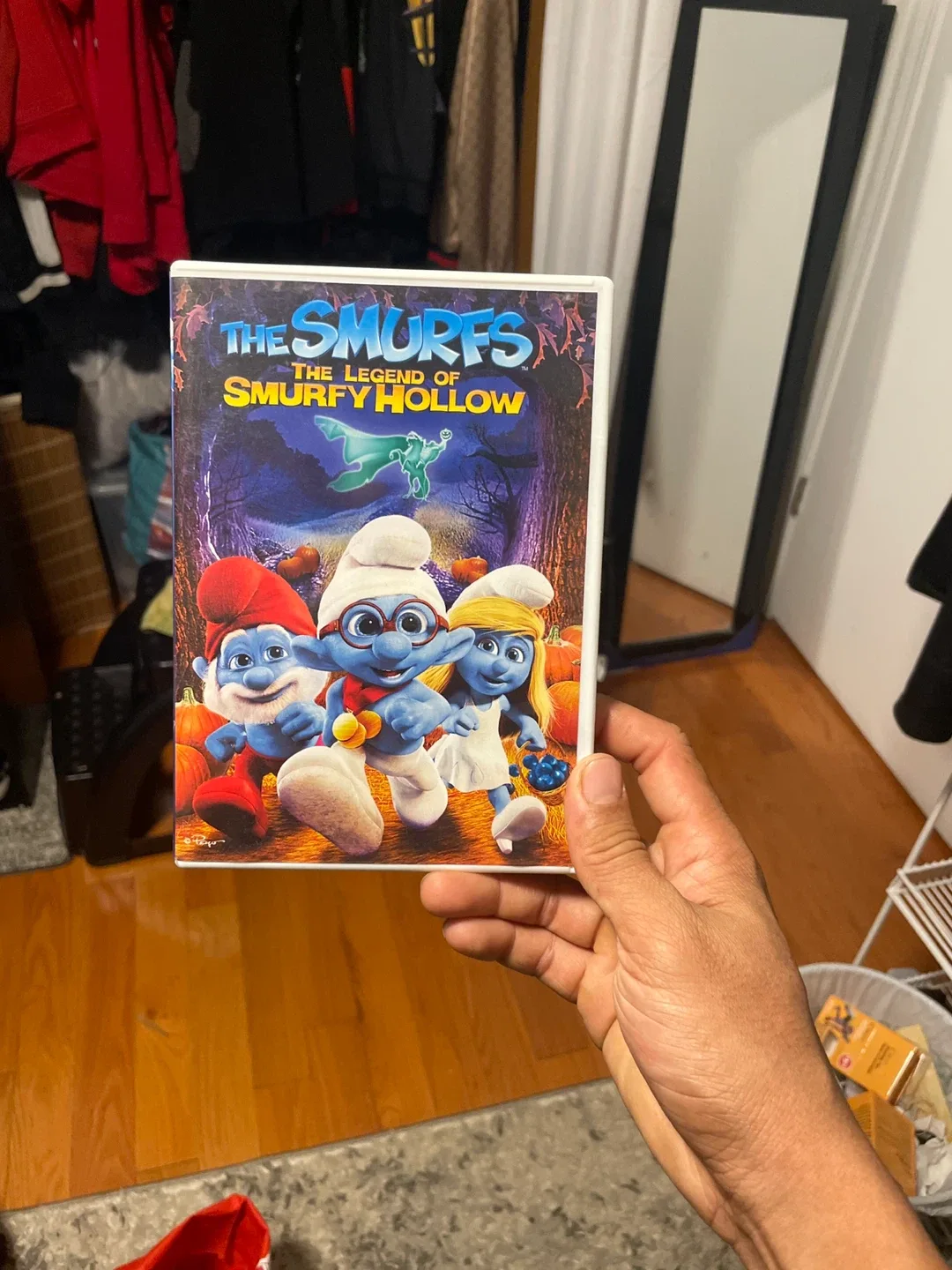 The Smurfs: The Legend of Smurfy Hollow DVD thumbnail