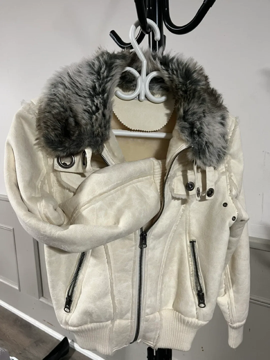 Select Faux Fur Trimmed Jacket - Size 10 image indicator(3)