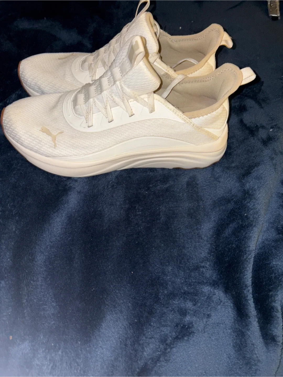 Puma Softride White Running Shoes thumbnail