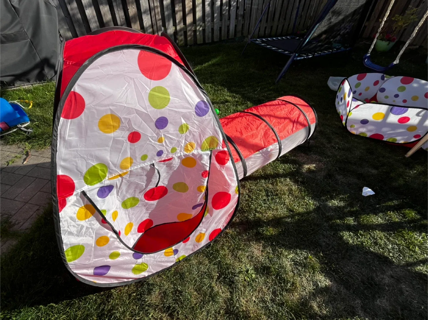 Kids Play Tent with Tunnel and Ball Pit image indicator(5)