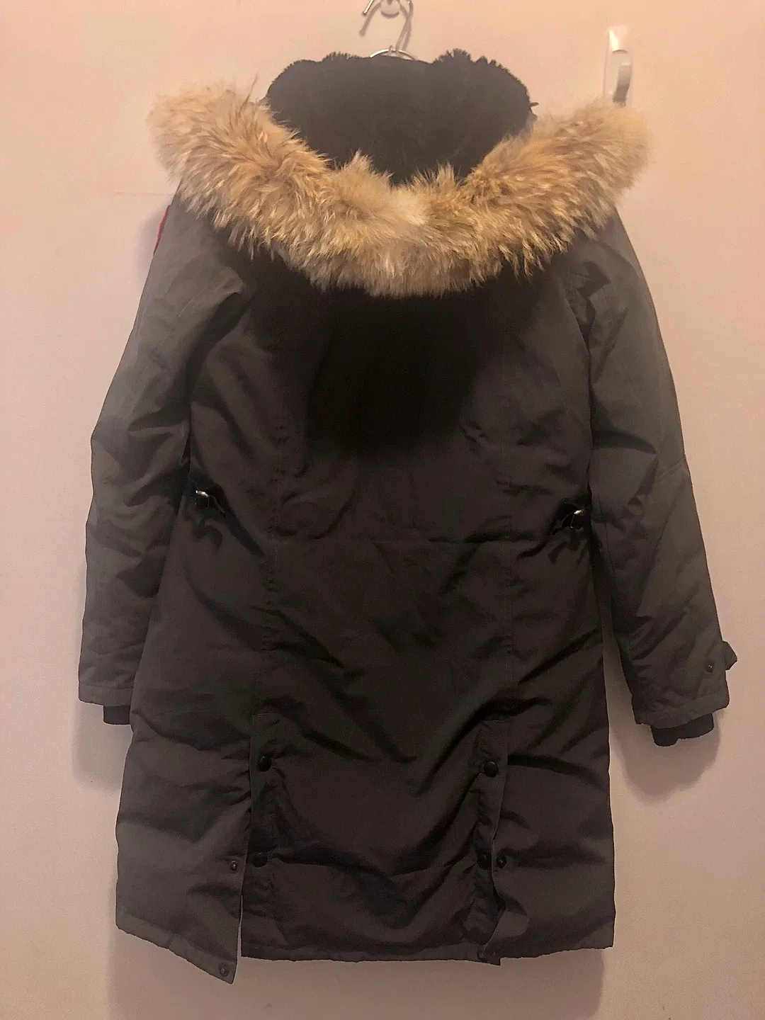 Canada Goose Parka - Size M/M image indicator(2)