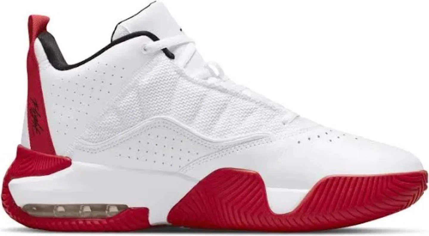 Jordan True Flight White/Red Basketball Shoes image indicator(2)