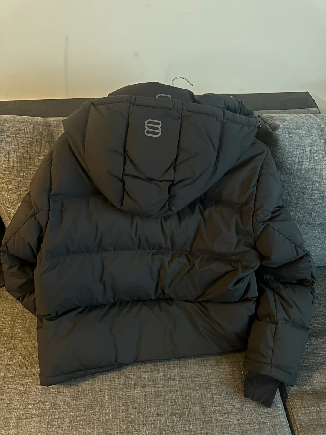 Aritzia Super Puff Shorty Jacket - Size L - photo 2