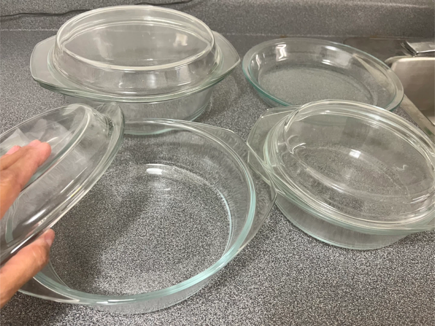 Glass Dishes with Lids - photo 3