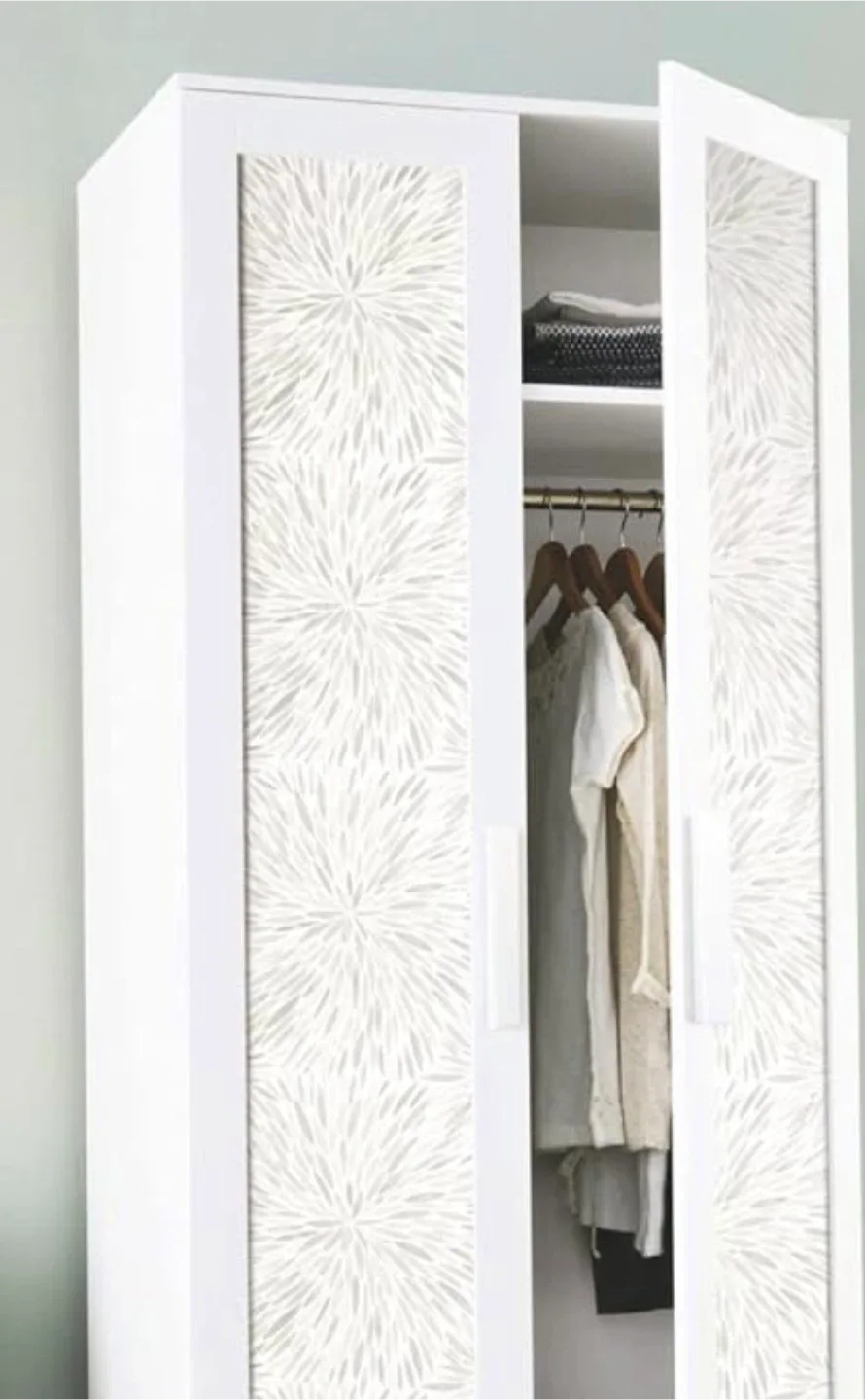 Luxury RoomMates Peel & Stick Wallpaper image indicator(5)