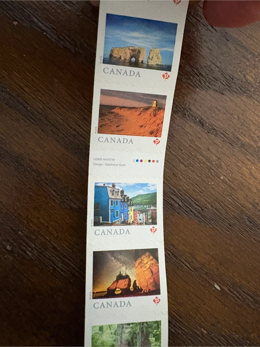 Canada Postage Stamps Roll - photo 2