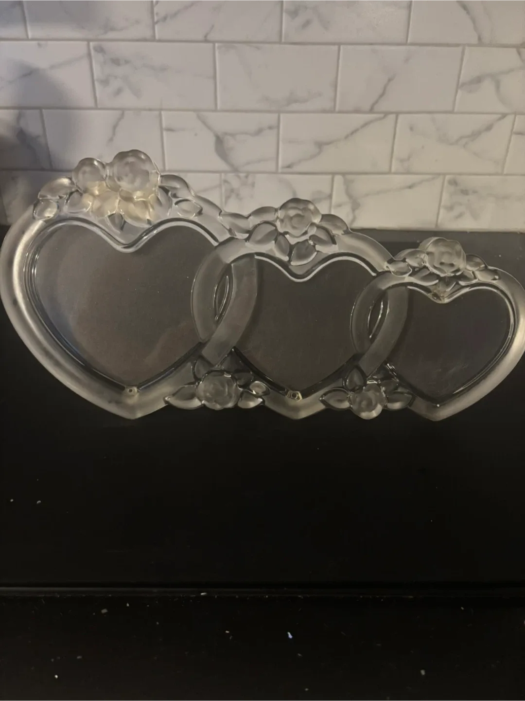 Mikasa Rosemont Triple Heart Frame 14 1/2"