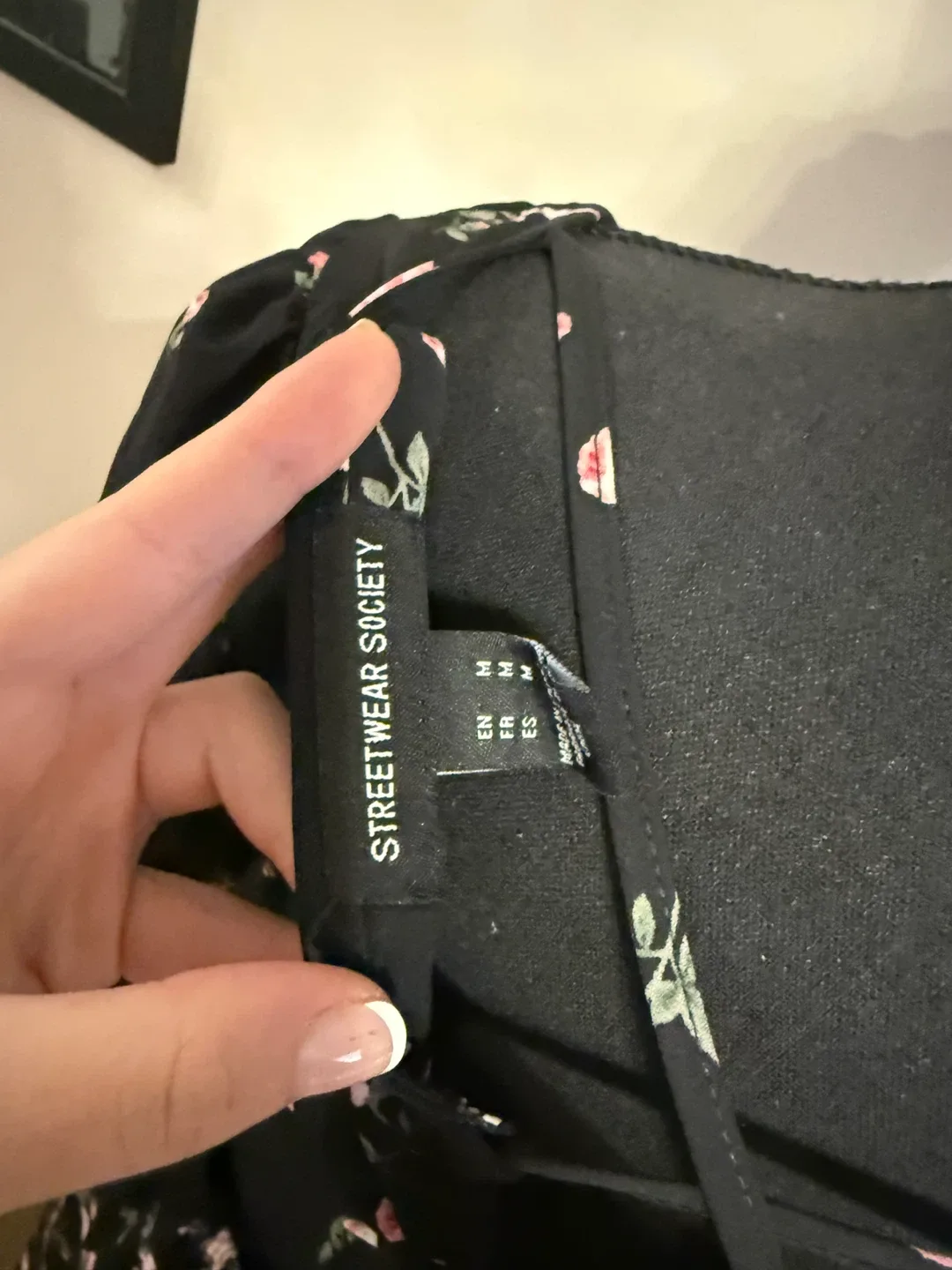 Floral Maxi Dress image indicator(6)