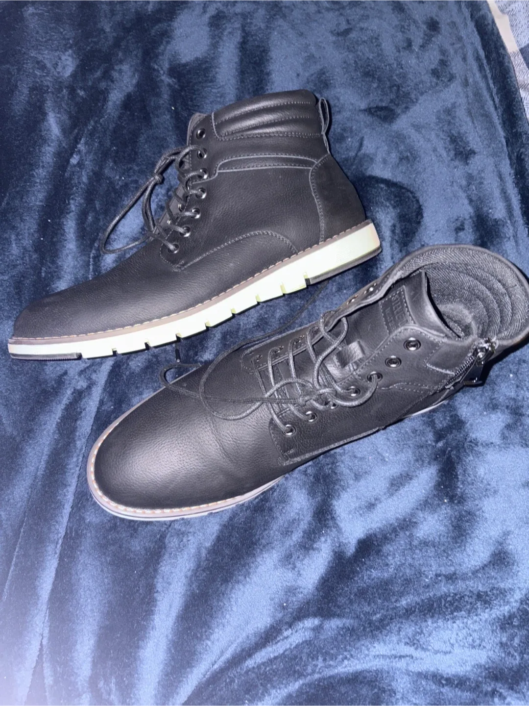 Steve Madden Men's Black Leather Boots Size 10 image indicator(5)