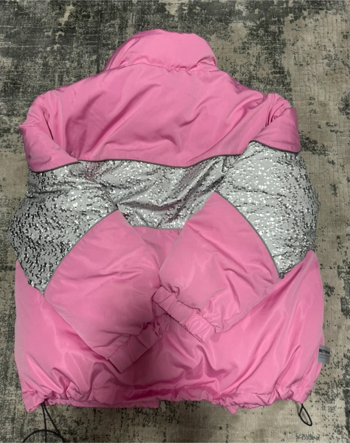 BETWEENAND Puffer Jacket - Pink & Silver, Size M image indicator(3)