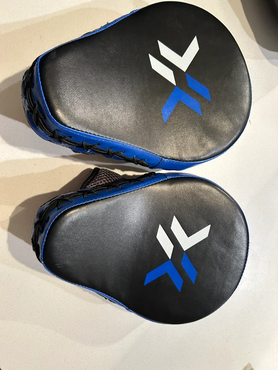 Boxing gear set image indicator(7)