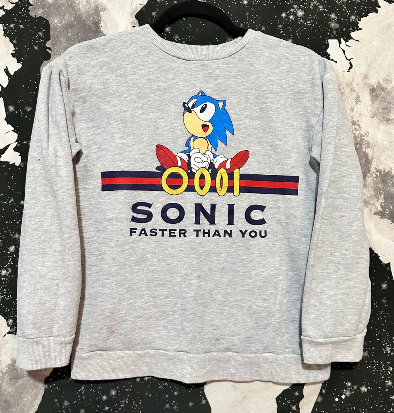 Sonic The Hedgehog sweatshirt