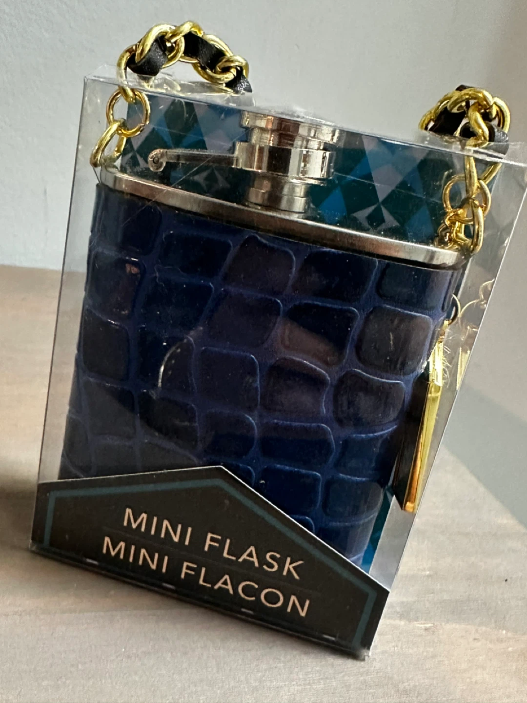 Wild Eye Designs Mini Flask - New in Box! - photo 2