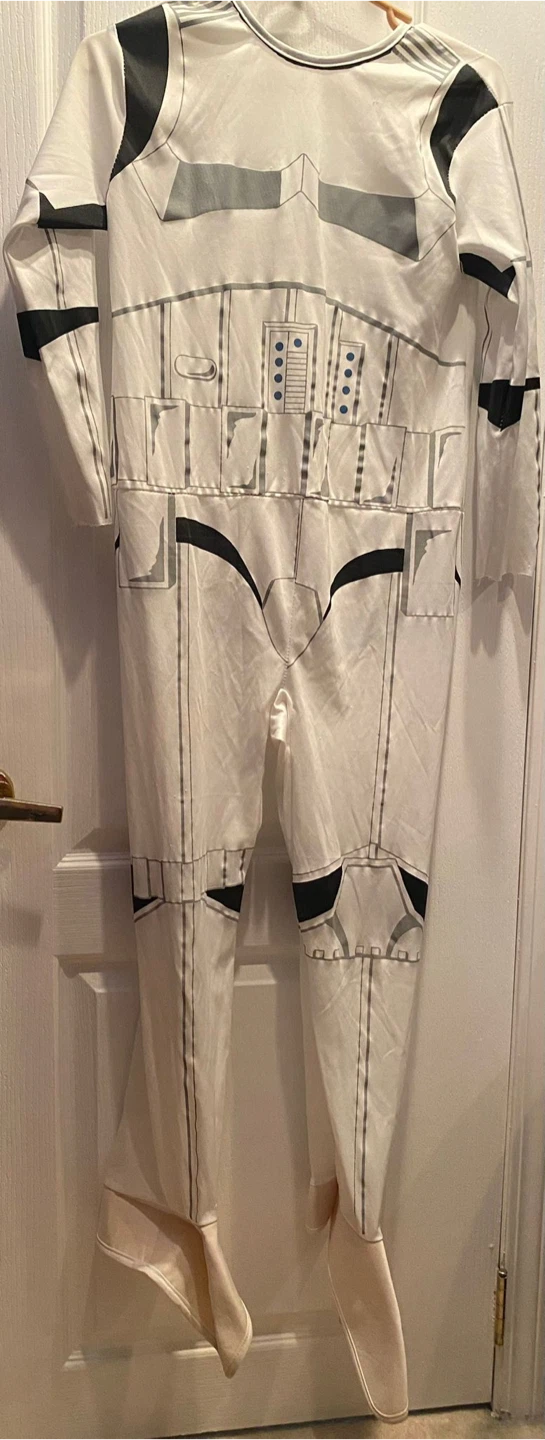 Star Wars Stormtrooper Costume 🥕