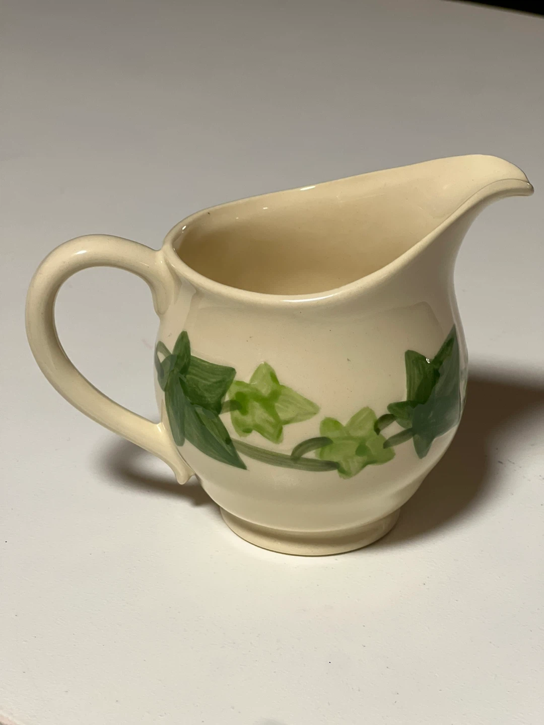 Vintage Franciscan Ivy creamer