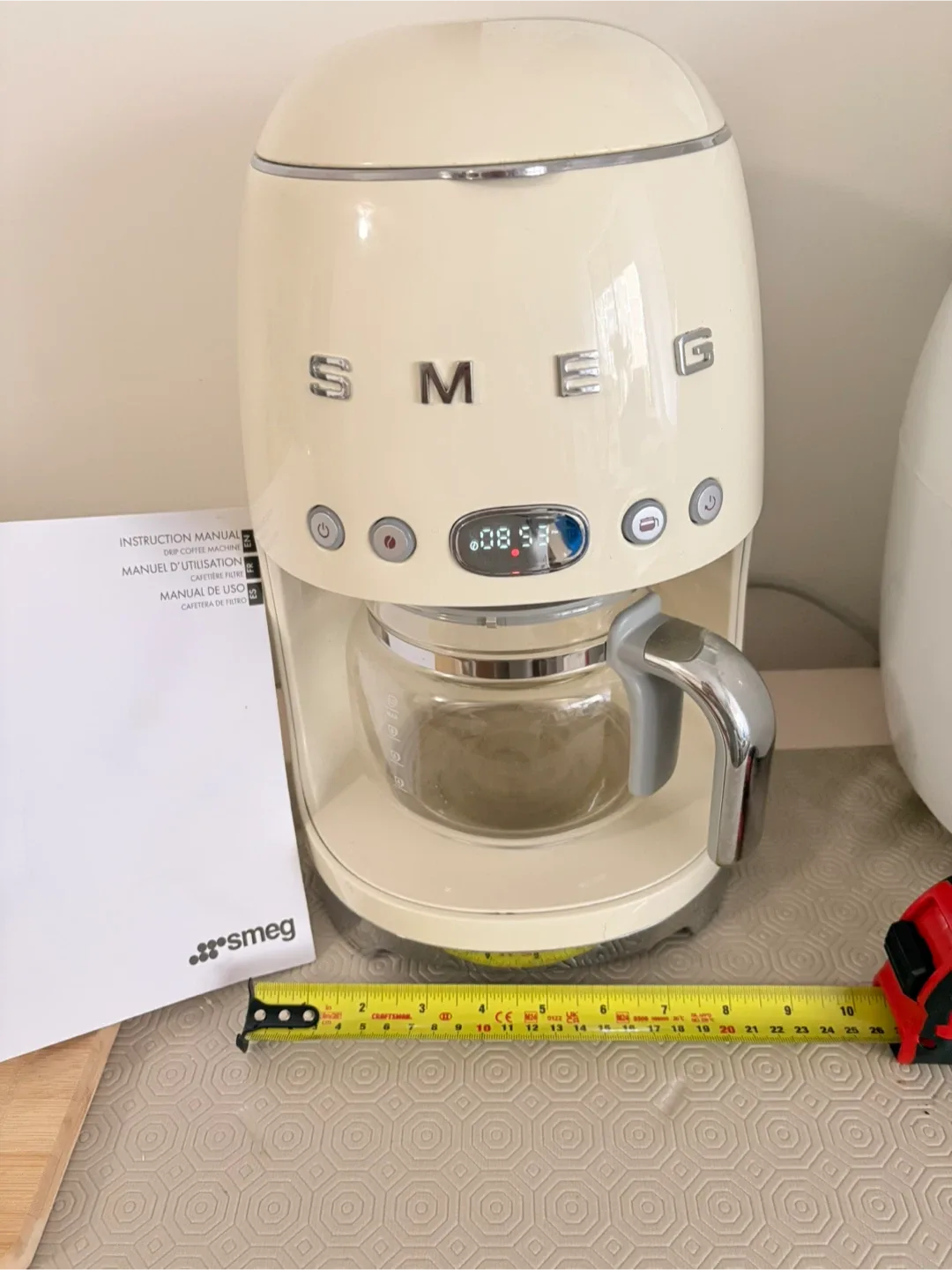 Smeg Drip Filter Coffee Maker - Cream image indicator(2)