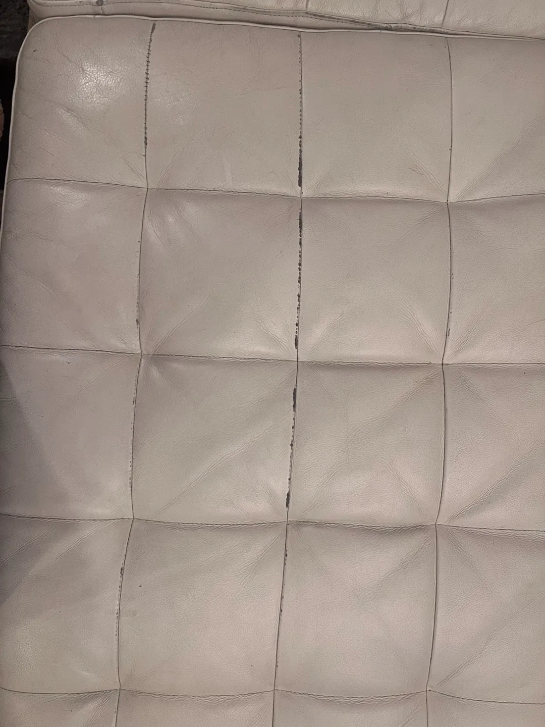 White Leather Sectional Sofa with Chaise image indicator(5)