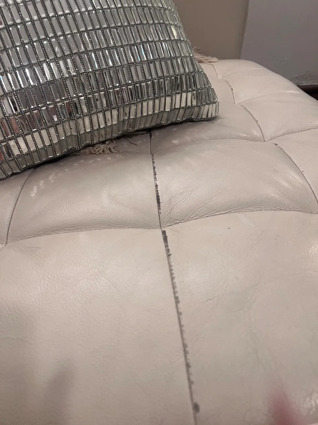 White Leather Sectional Sofa with Chaise image indicator(4)