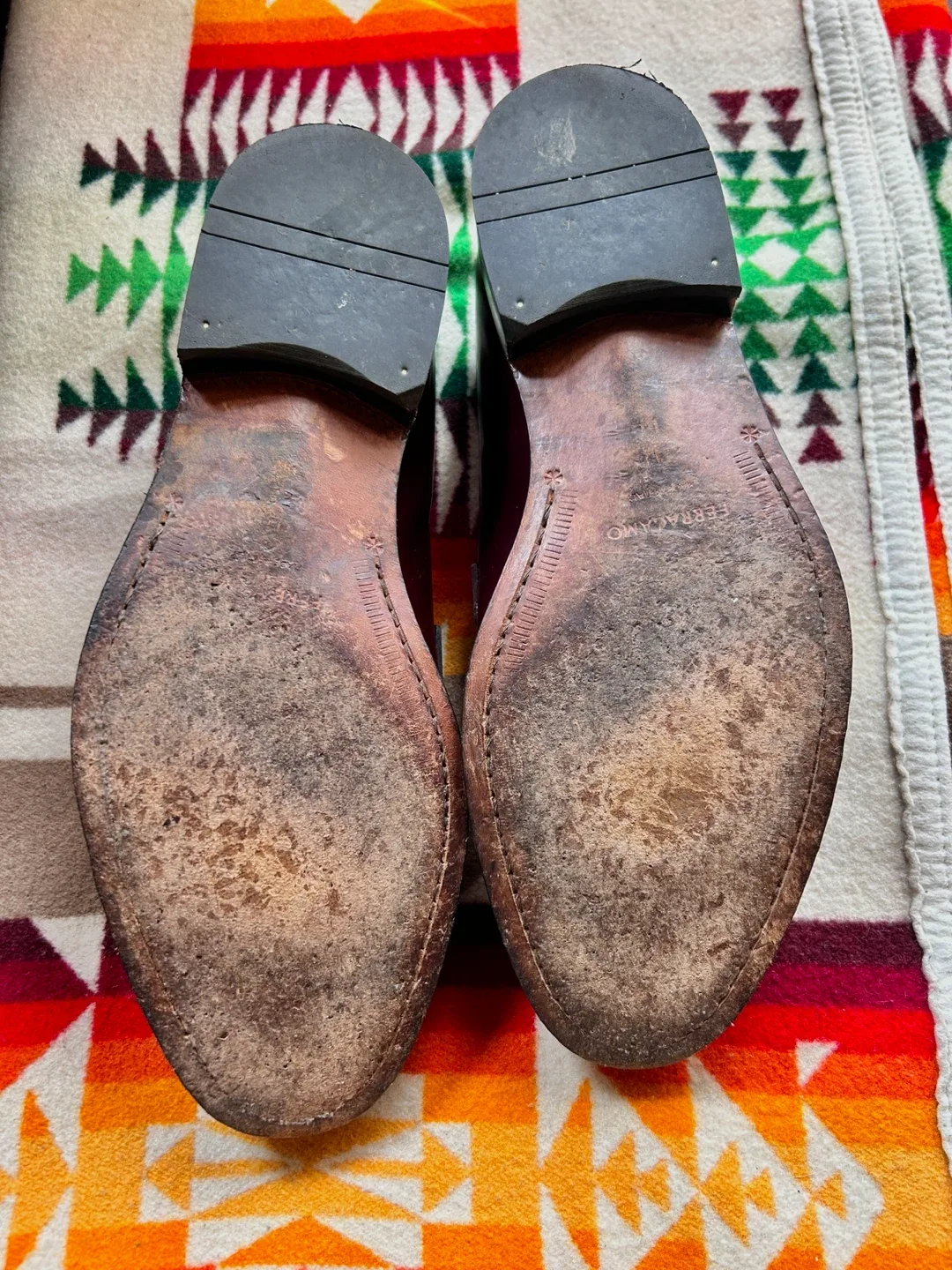 Salvatore Ferragamo Burgundy Patent Leather Loafers Size 11.5 image indicator(4)