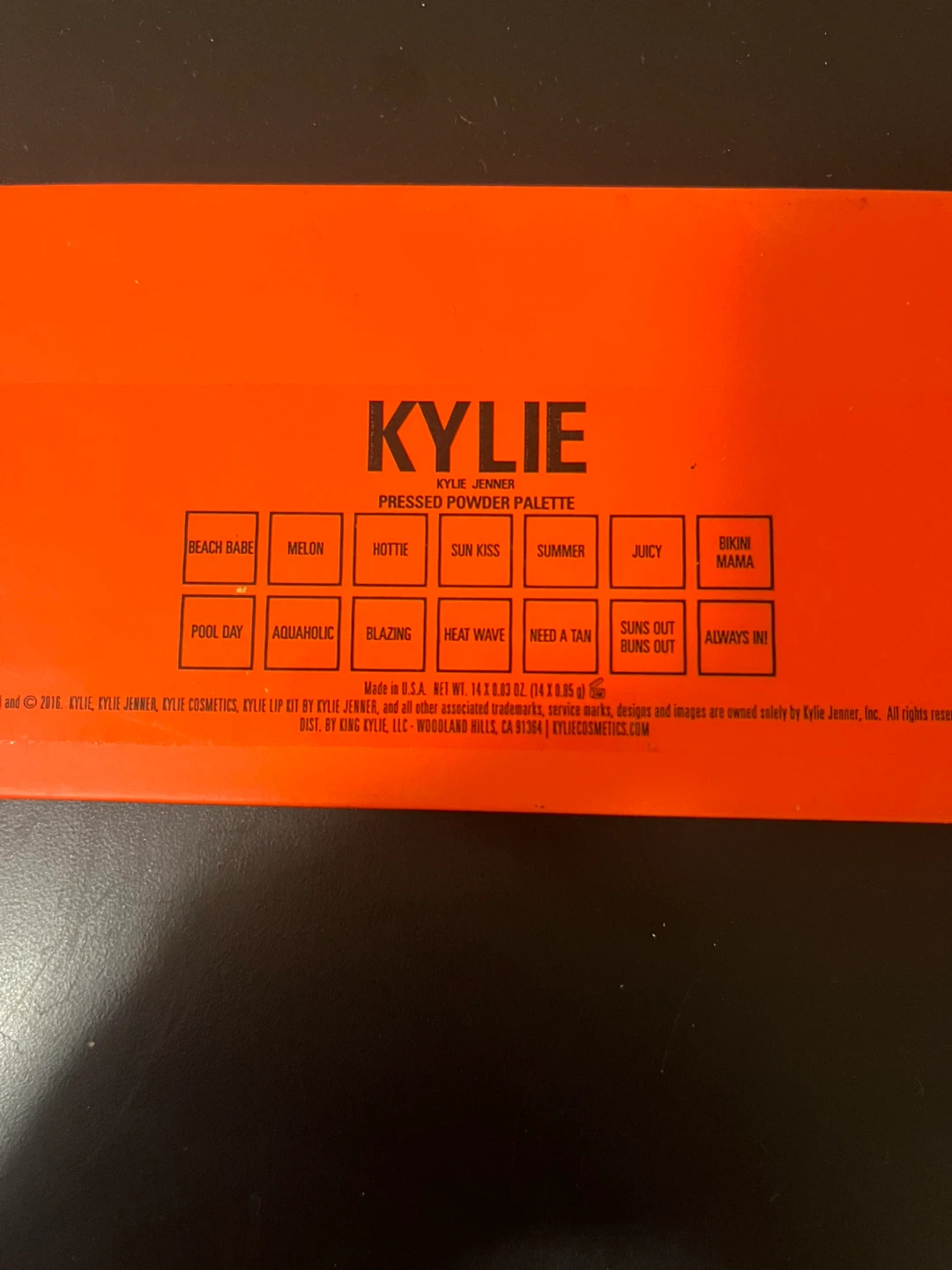 Kylie Jenner Pressed Powder Palette - photo 4