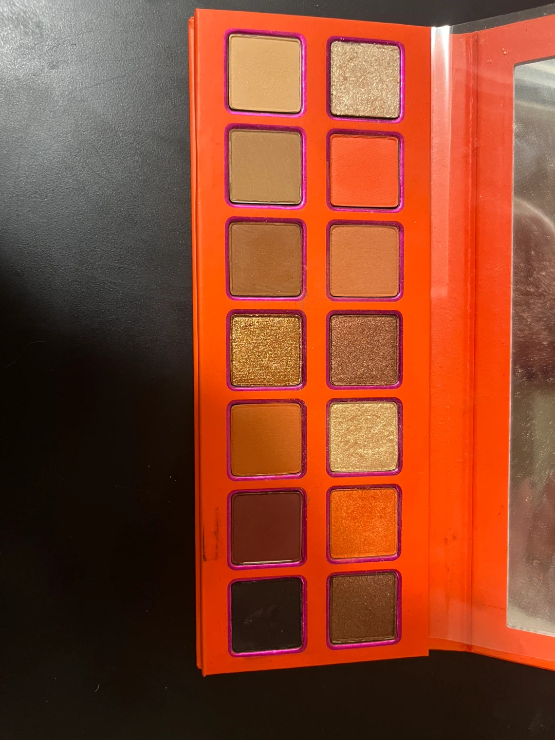 Kylie Jenner Pressed Powder Palette - photo 3