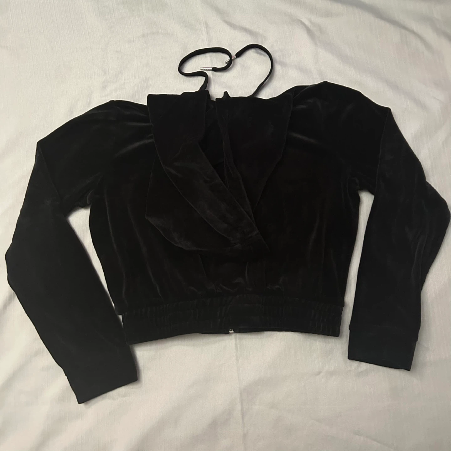 Forever 21 Black Velvet Hoodie - photo 3
