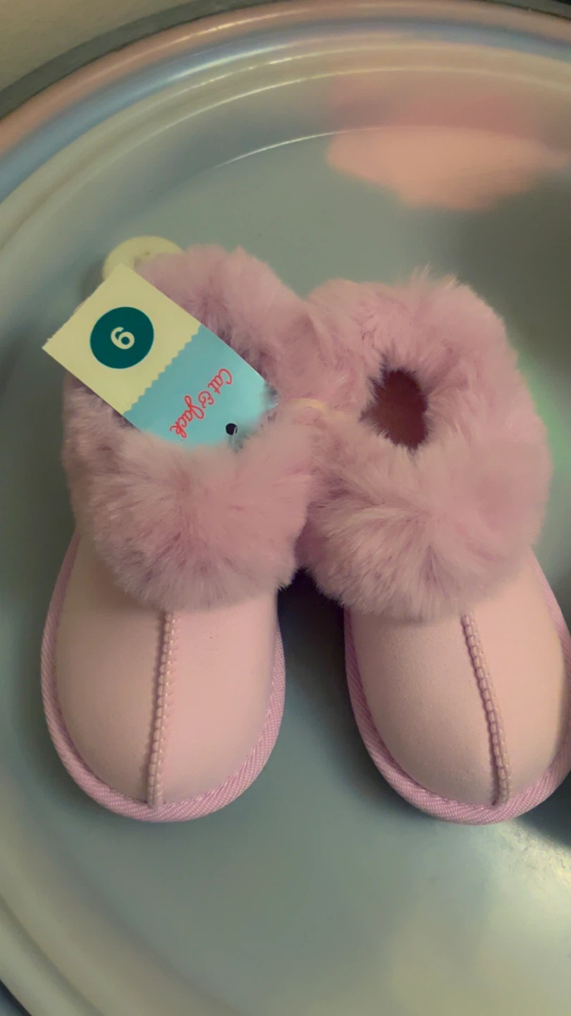 Pink Faux Fur Slippers - Size 6