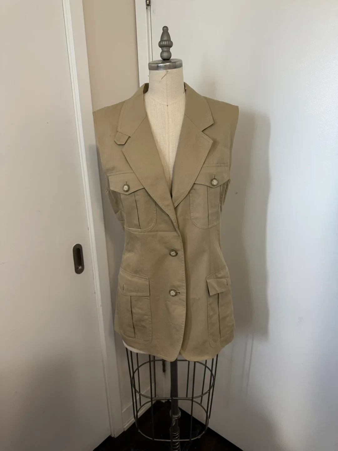 Ladies Size Medium Holt Renfrew Vest New Never Worn thumbnail