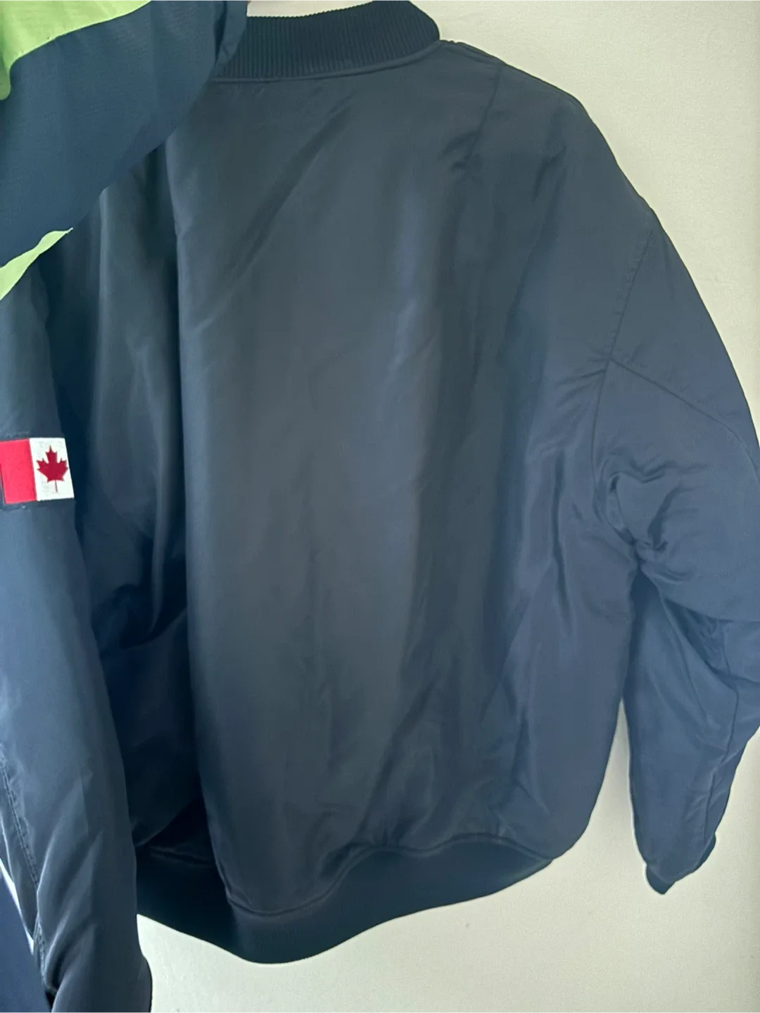 Canidian Bomber Jacket - Size XL image indicator(2)
