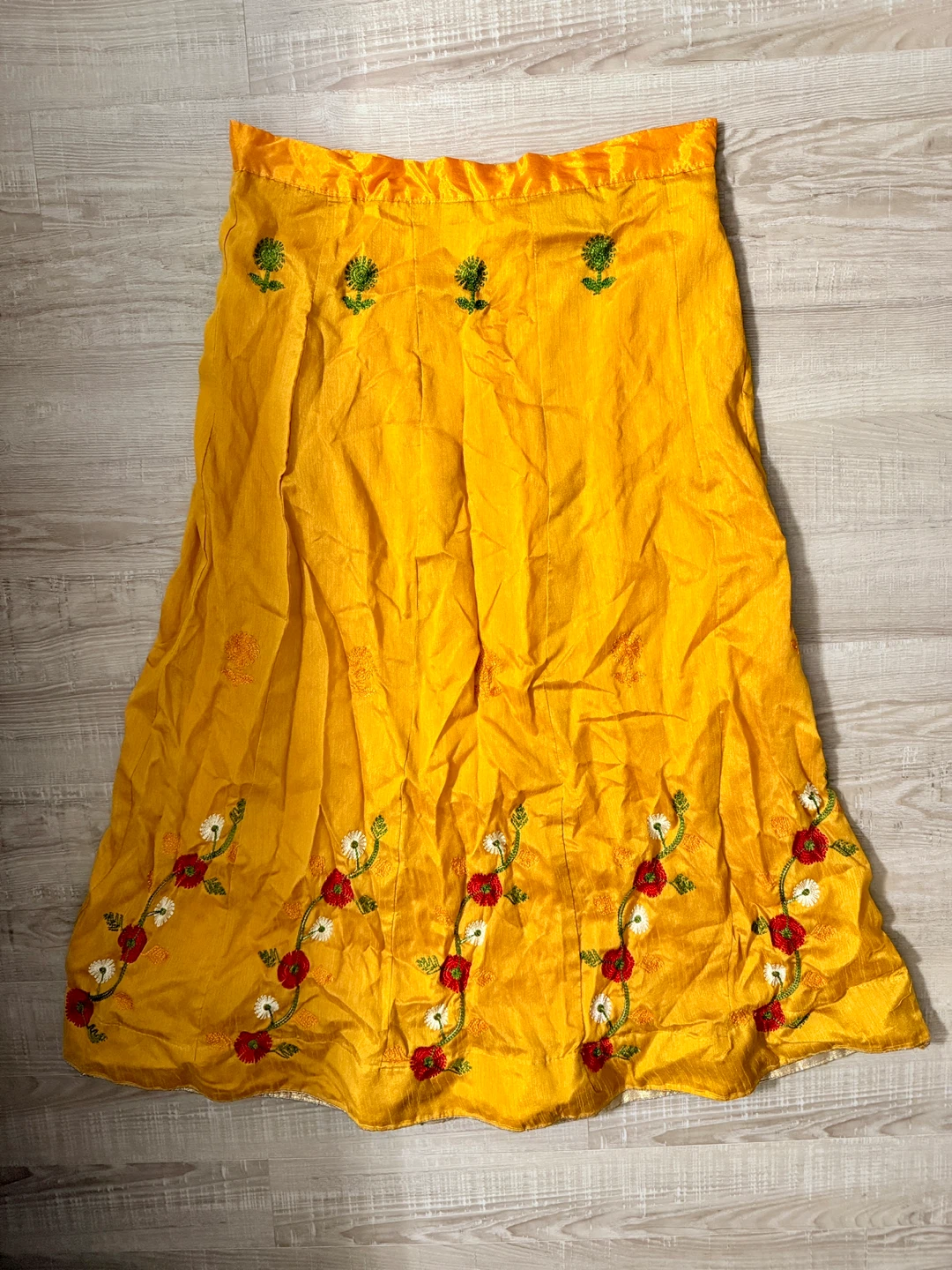 Colorful Embroidered Lehenga Skirts - photo 2