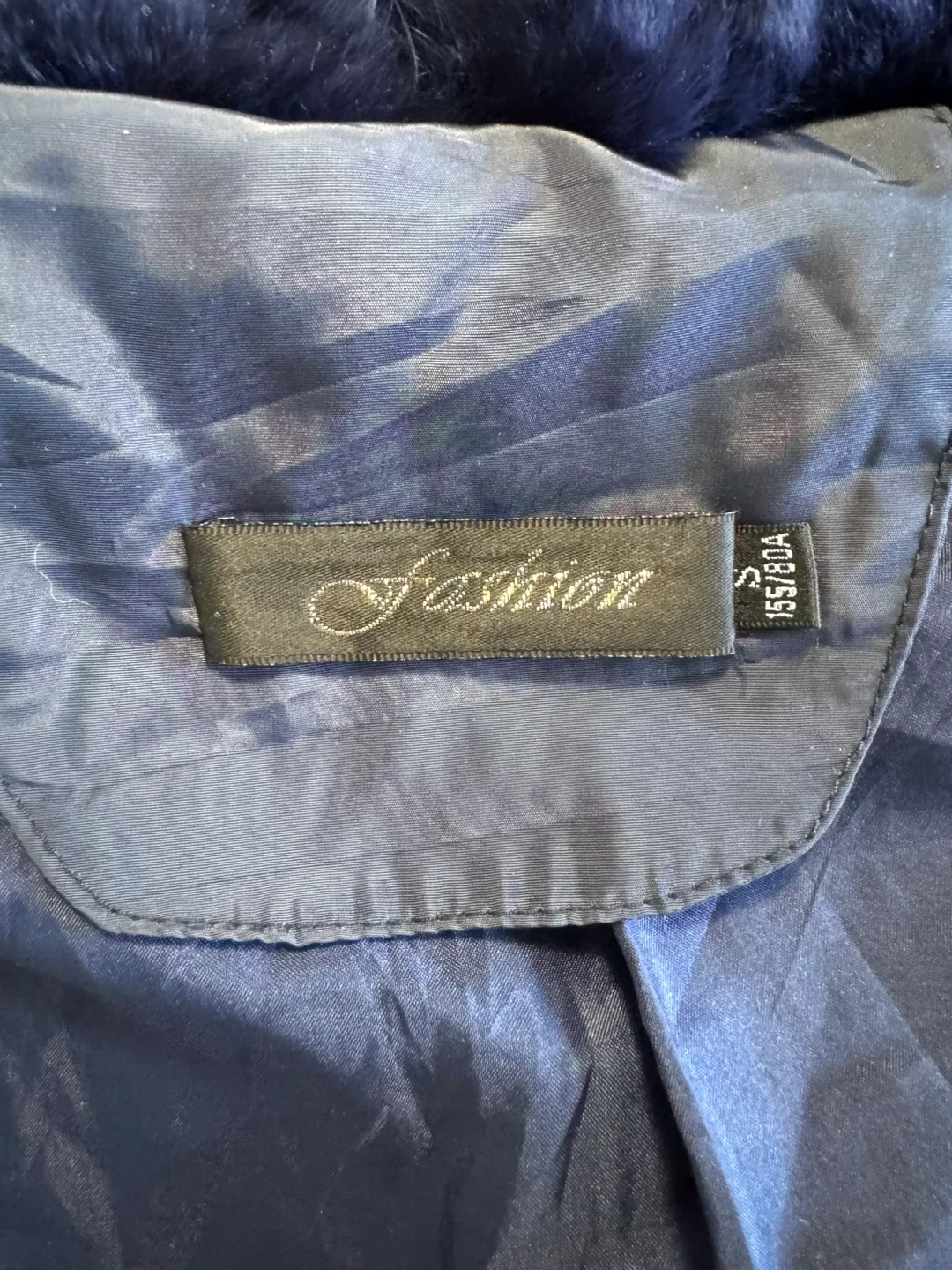 Beautiful Ladies Size Small Winter Jacket - Like New image indicator(9)