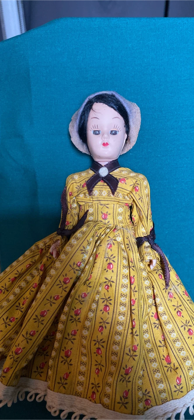 Old Dolls - photo 2