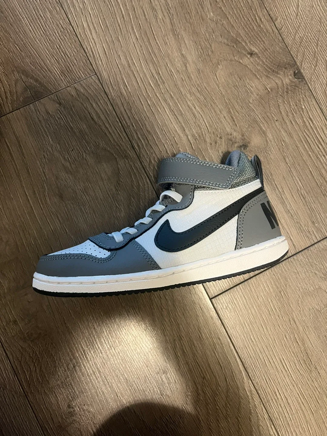 Nike Court Borough Mid 2  Sneakers - Grey/White Brand New image indicator(4)