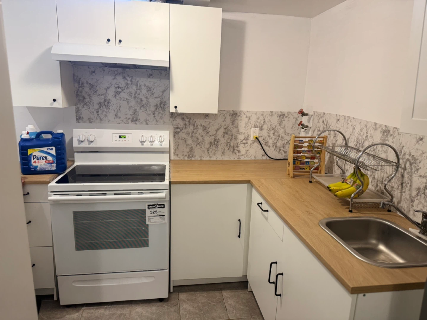 Basement for rent - photo 2