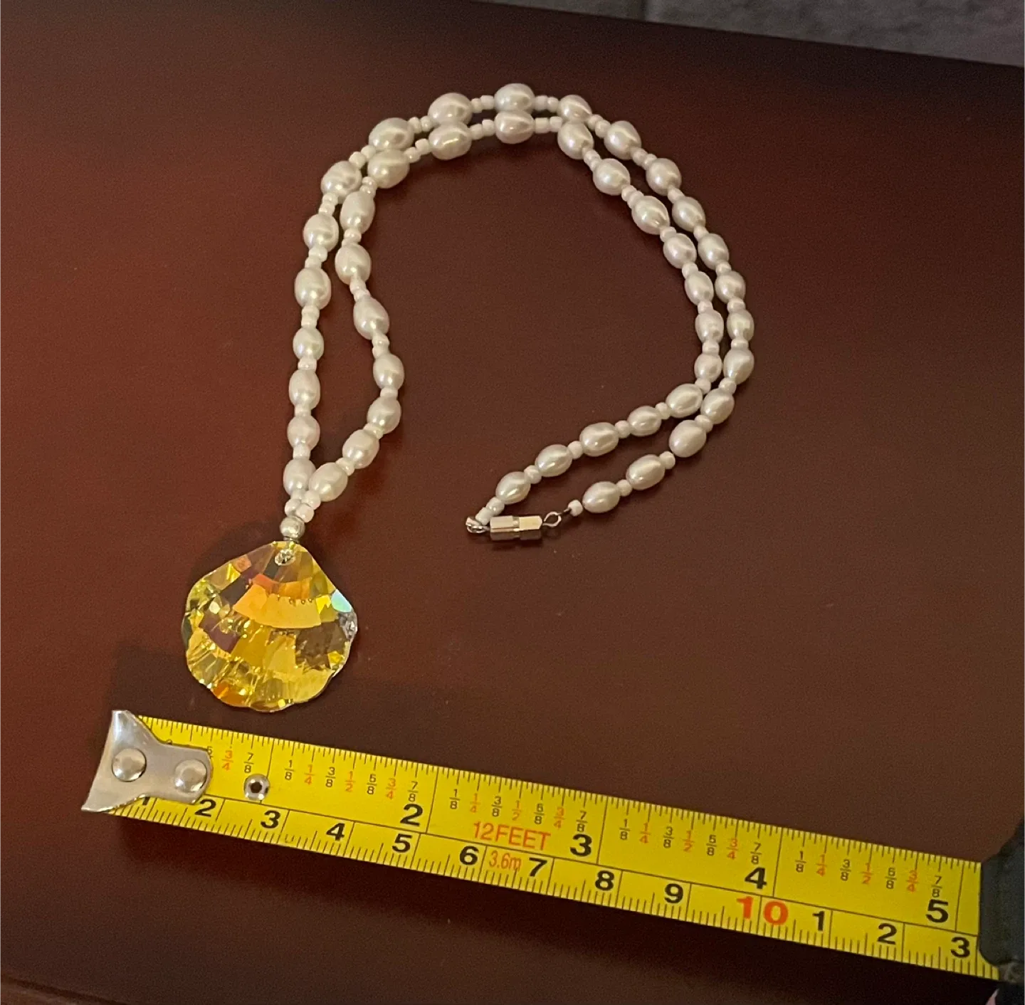 Swarovski crystal and fresh water pearl necklace image indicator(3)