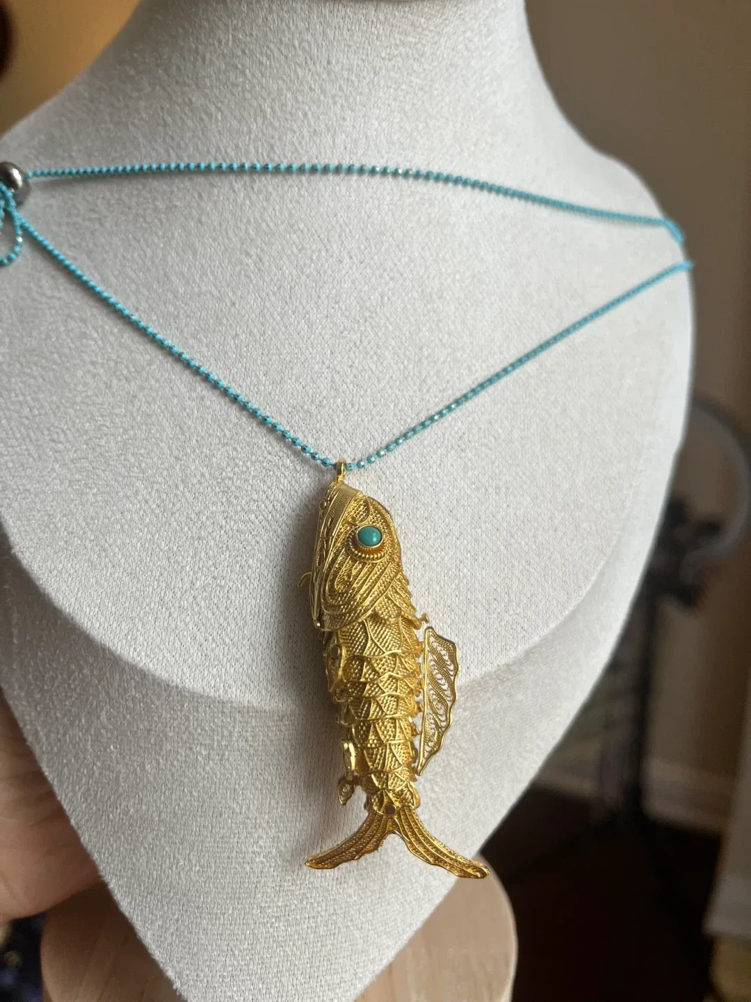 Gold-plated Fish Pendant Necklace image indicator(3)
