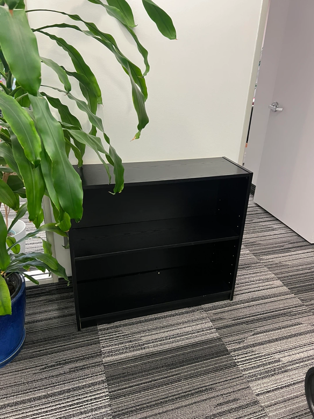 Black Bookshelf - Great Condition - photo 2