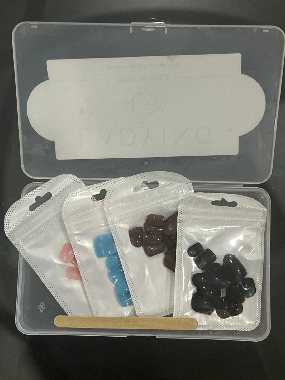 Press On Nails - New in Box thumbnail