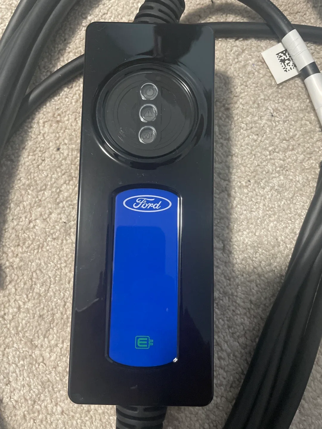 NEW FORD OEM EV CHARGER NA-GEN 4-CHARGECORD-F, LX68-10C763-AG image indicator(3)