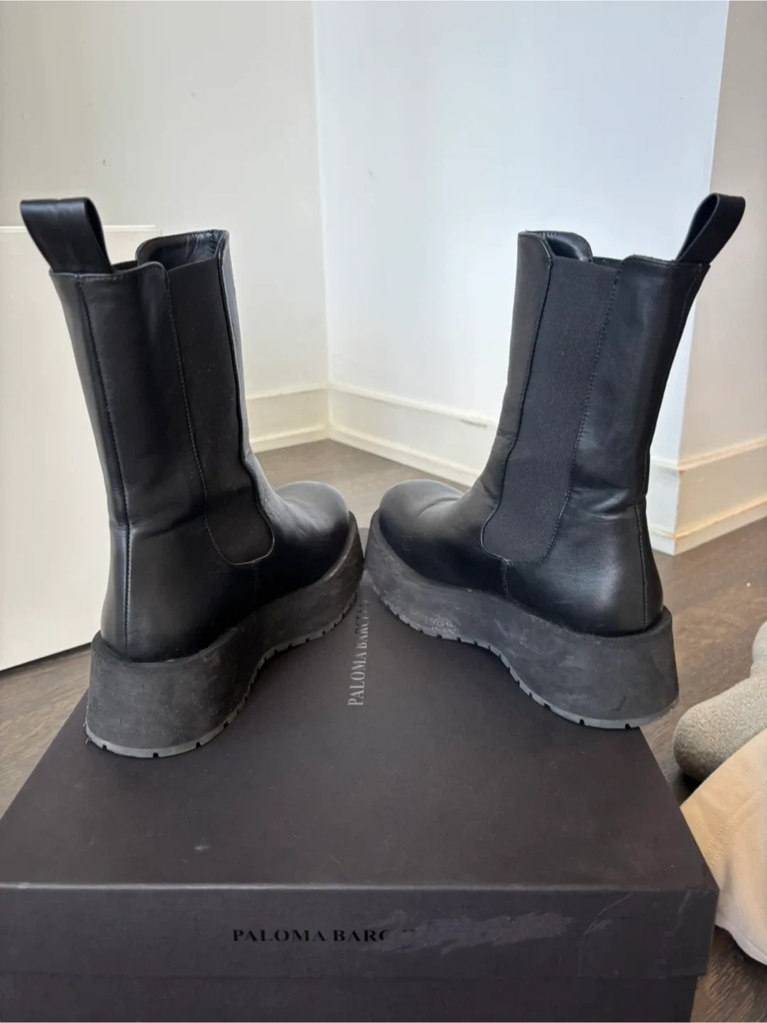 Paloma Barceló Black ‘Aster’ Boots image indicator(7)