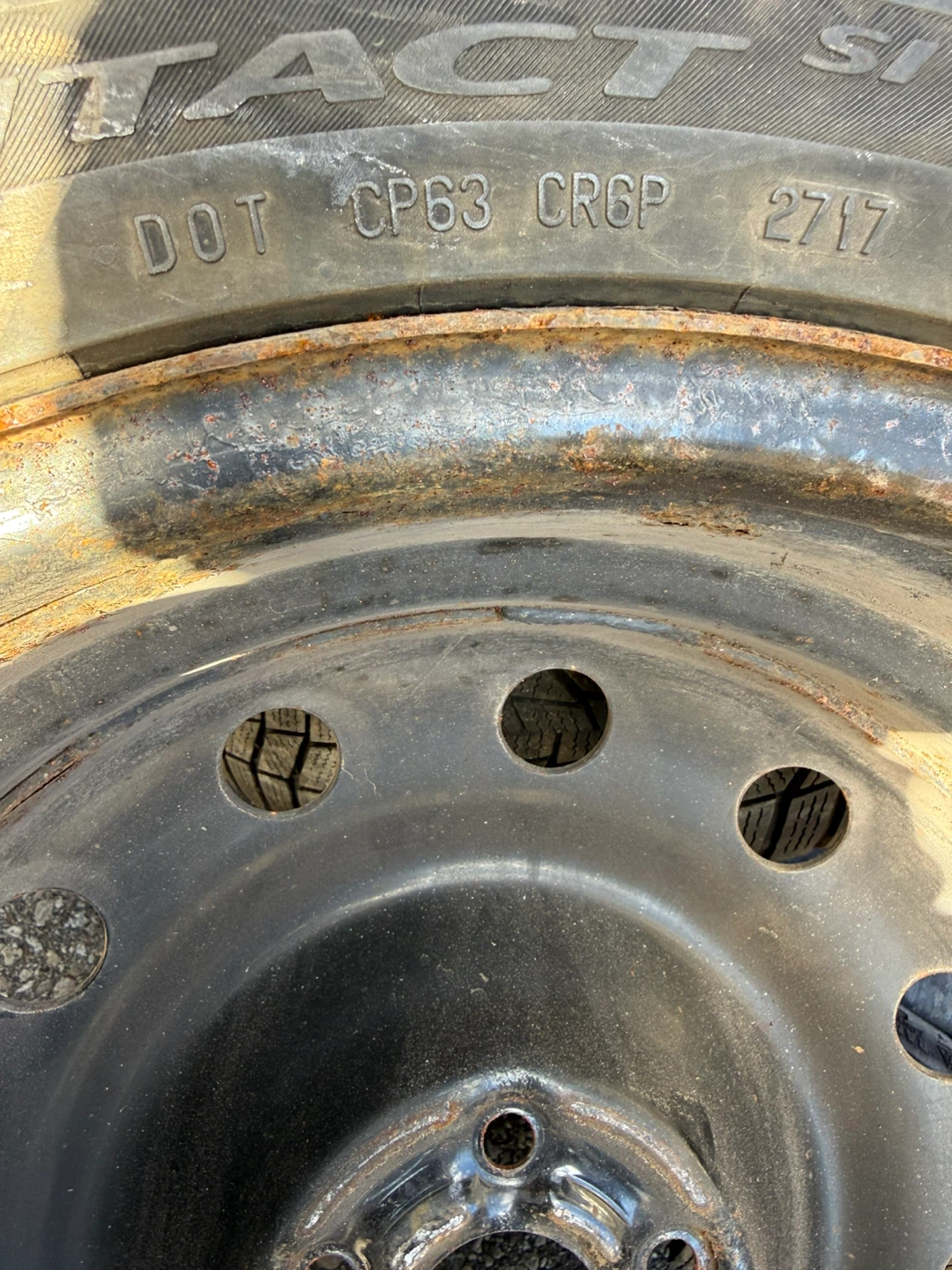 Continental Winter Tires 215/45R17 on Steel Rims - photo 5